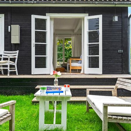 Idyll Summer House In Hornbaek Villa Dış mekan fotoğraf